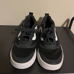 Women's Grey Vans UltraRange Sneakers Size 8.5